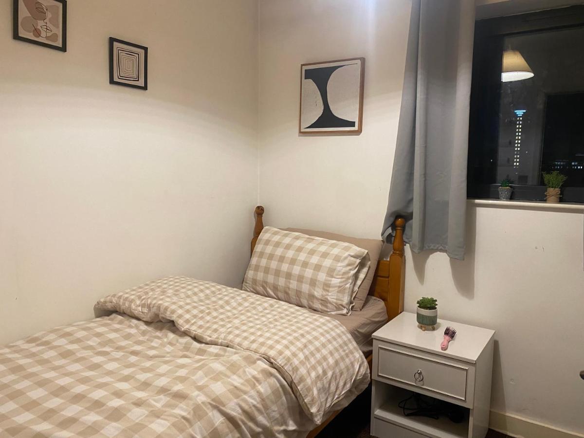 Penthouse Private Room - Top Rated - Great Location Birmingham Exteriör bild